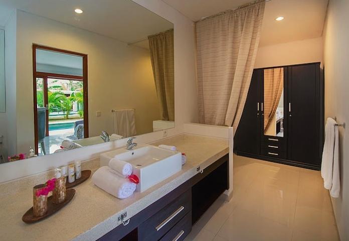 Moonlight Villa Bali Nusa Dua  Esterno foto
